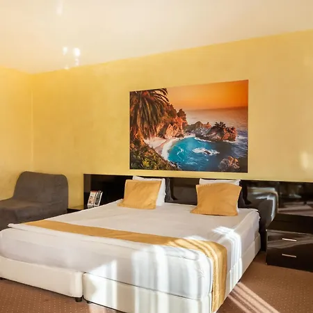 Europe Hotel 4*